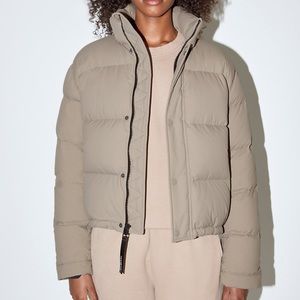 Aritzia Super Puff Shorty Modern Taupe XXS 2XS